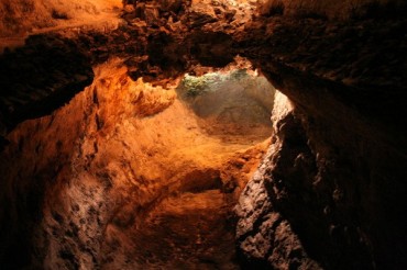 cueva de los verdes